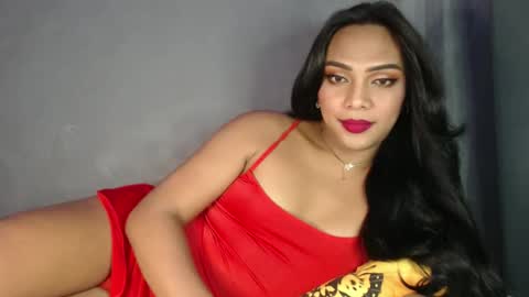 holliescarlet online show from 01/04/25, 12:05