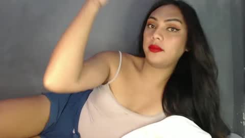 holliescarlet online show from 03/12/25, 04:08