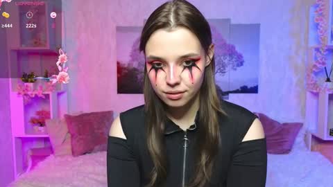 Lux online show from 12/05/24, 05:06