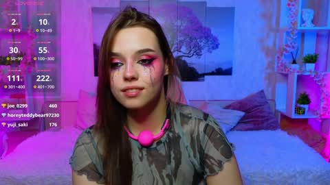 Lux online show from 12/21/24, 08:32