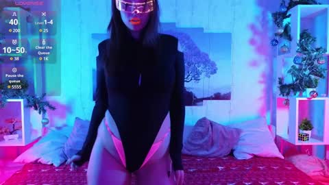 Lux online show from 12/26/24, 05:19