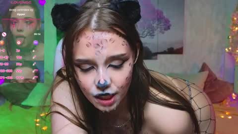 Lux online show from 03/07/25, 12:15