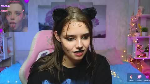 Lux online show from 03/09/25, 12:21