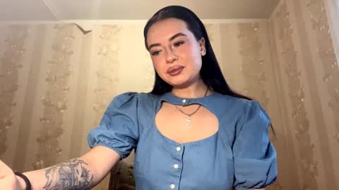 Snapshot of hollisosollo chatting on 12/05/25, 06:22 May online show from 12/05/25, 06:22