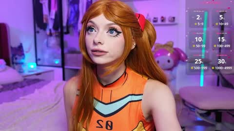 Snapshot of holliwould_ chatting on 05/16/26, 12:15 Holli online show from 05/16/26, 12:15