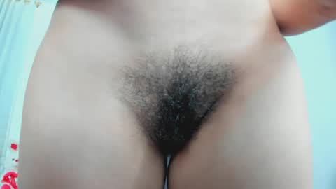 holly... online show from 02/14/25, 05:46