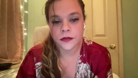 Hollys Drive threw Side Of CB. online show from 12/14/24, 09:51