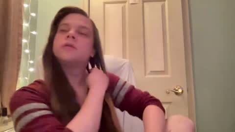 Hollys Drive threw Side Of CB. online show from 12/29/24, 06:45