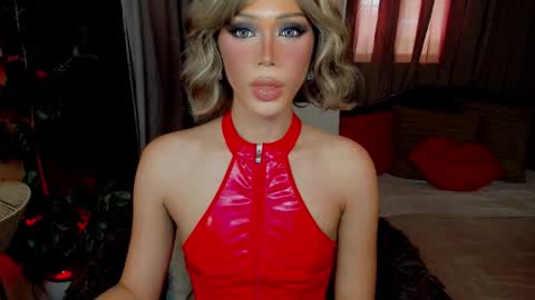 Snapshot of holly_goddessxx chatting on 03/20/26, 03:55 holly_goddessxx online show from 03/20/26, 03:55