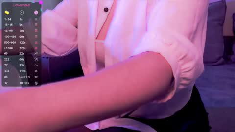 Snapshot of holly_molly_69 chatting on 11/09/25, 04:22 Molly online show from 11/09/25, 04:22