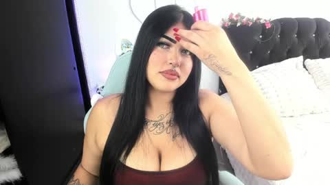 Snapshot of hollycute54 chatting on 04/09/26, 06:46 Holly online show from 04/09/26, 06:46
