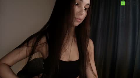 hollyextra online show from 02/19/26, 11:39