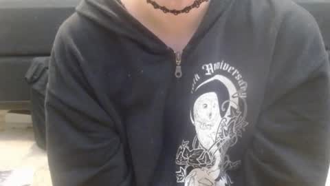 Snapshot of hollyhawkes chatting on 02/23/25, 01:24 Holly Hawkes online show from 02/23/25, 01:24