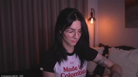 Holly Linder online show from 05/06/26, 03:13