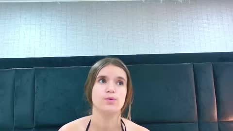 Holly online show from 03/03/26, 08:37