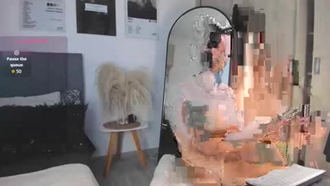 Snapshot of hollyprincess_2 chatting on 02/23/26, 02:20 holly princess mermaid online show from 02/23/26, 02:20