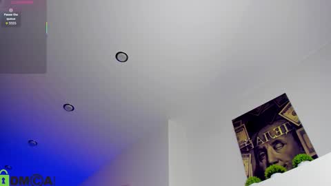 Holly online show from 11/02/25, 01:08