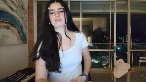 Snapshot of hollyshit_ chatting on 12/04/25, 12:09 hollyshit_ online show from 12/04/25, 12:09