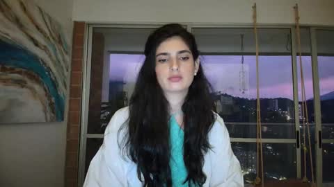 hollyshit_ online show from 03/18/26, 11:30