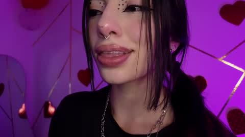 Snapshot of hollyxx_ chatting on 03/03/26, 05:08 holly online show from 03/03/26, 05:08