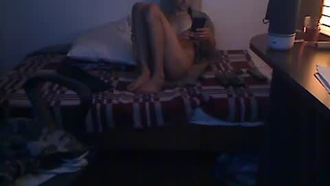 Snapshot of holofernes45gil chatting on 10/19/25, 07:31 Holofernes45gil online show from 10/19/25, 07:31