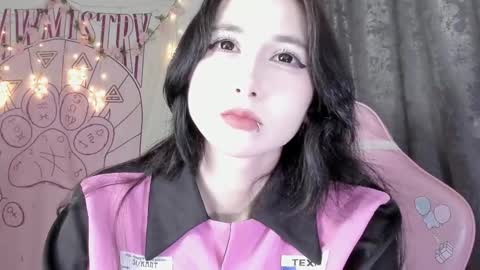 Snapshot of holy420loly chatting on 09/24/25, 03:48 Ho Lee Sheet online show from 09/24/25, 03:48