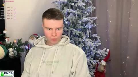 Snapshot of holy_eggs_00 chatting on 12/15/25, 11:42 holy_eggs_00 online show from 12/15/25, 11:42