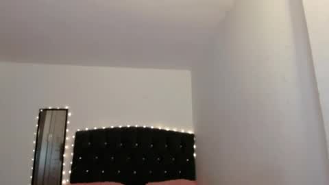 Juli online show from 04/15/26, 02:51