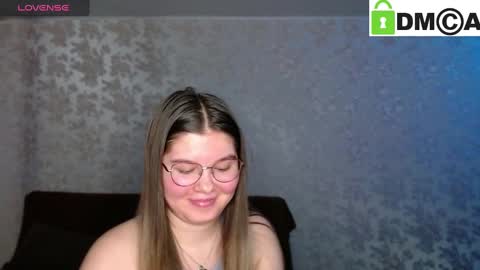 Welcome guys  Pleasure to see you all here  My name is MichaelaTip menu is active Private is open  online show from 01/23/25, 07:07