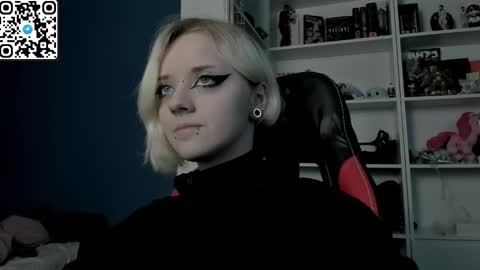 holy_mistresss online show from 01/18/26, 11:03