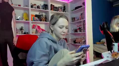 Snapshot of holy_rumi chatting on 01/09/26, 10:07 Rumi online show from 01/09/26, 10:07