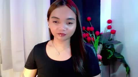 Snapshot of holy_shine chatting on 01/14/26, 05:18 Bella online show from 01/14/26, 05:18