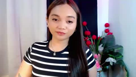 Snapshot of holy_shine chatting on 01/18/26, 05:33 Bella online show from 01/18/26, 05:33