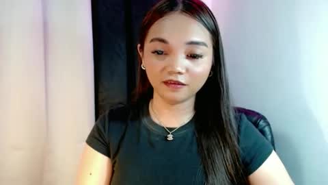Snapshot of holy_shine chatting on 02/05/26, 02:49 Bella online show from 02/05/26, 02:49