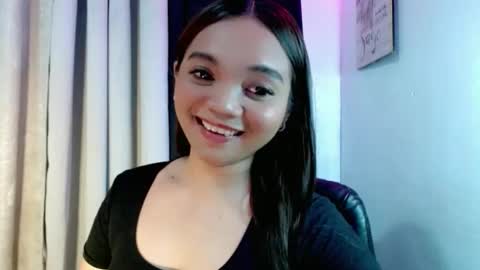 Snapshot of holy_shine chatting on 03/02/26, 01:08 Bella online show from 03/02/26, 01:08