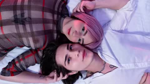      online show from 02/14/25, 07:59