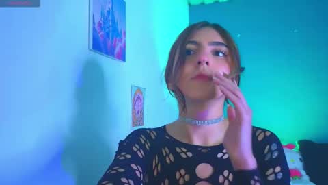      online show from 09/26/25, 08:40