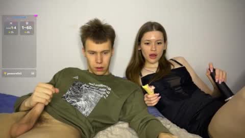 Snapshot of holybabe342 chatting on 09/28/25, 09:09 Vio online show from 09/28/25, 09:09