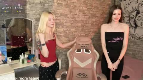 Vio online show from 12/21/25, 02:02