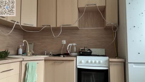 Snapshot of holydori chatting on 02/08/25, 10:29 dori not holy get my tg channel with link from description under last photo online show from 02/08/25, 10:29