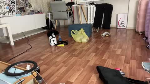 Snapshot of holydori chatting on 02/14/25, 06:08 dori not holy get my tg channel with link from description under last photo online show from 02/14/25, 06:08