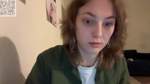 Snapshot of holydori chatting on 02/17/25, 06:37 dori not holy get my tg channel with link from description under last photo online show from 02/17/25, 06:37