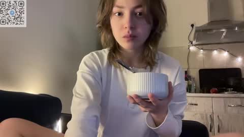 Snapshot of holydori chatting on 02/20/25, 11:20 dori not holy get my tg channel with link from description under last photo online show from 02/20/25, 11:20