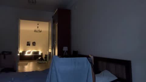 Snapshot of holydori chatting on 02/20/25, 02:24 dori not holy get my tg channel with link from description under last photo online show from 02/20/25, 02:24