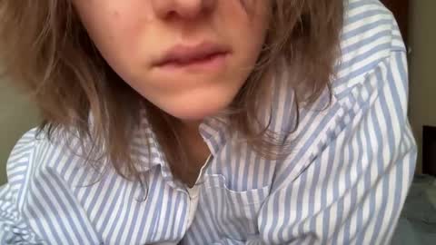 Snapshot of holydori chatting on 02/25/25, 11:08 dori not holy get my tg channel with link from description under last photo online show from 02/25/25, 11:08