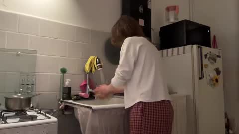 Snapshot of holydori chatting on 03/07/25, 09:38 dori not holy get my tg channel with link from description under last photo online show from 03/07/25, 09:38