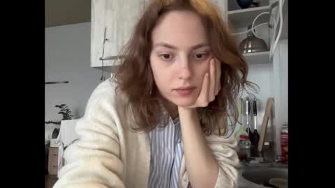 Snapshot of holydori chatting on 10/26/25, 03:34 dori not holy get my tg channel with link from description under last photo online show from 10/26/25, 03:34