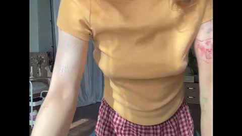 Snapshot of holydori chatting on 02/08/26, 10:29 dori not holy get my tg channel with link from description under last photo online show from 02/08/26, 10:29