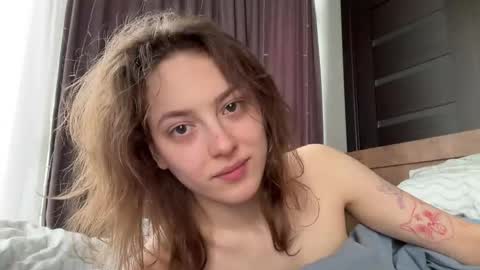 Snapshot of holydori chatting on 02/24/26, 11:52 dori not holy get my tg channel with link from description under last photo online show from 02/24/26, 11:52