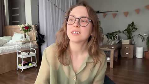 Snapshot of holydori chatting on 03/11/26, 01:06 dori not holy get my tg channel with link from description under last photo online show from 03/11/26, 01:06